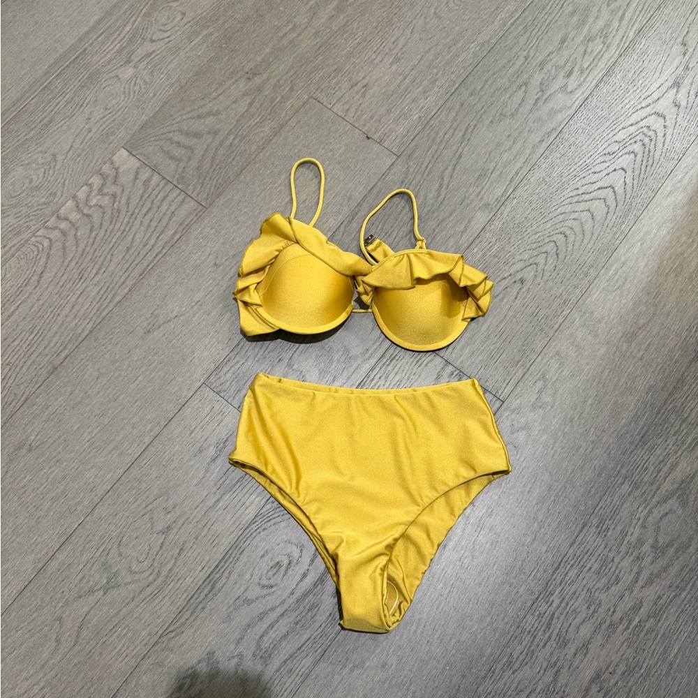 Summer of Spivey Ruffle Bikini Set - NEW!